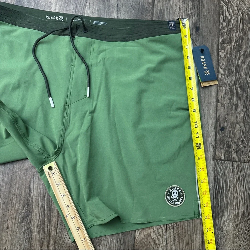 Roark Swim Skull Surf Board Shorts Men’s Size 40 Jungle Green
